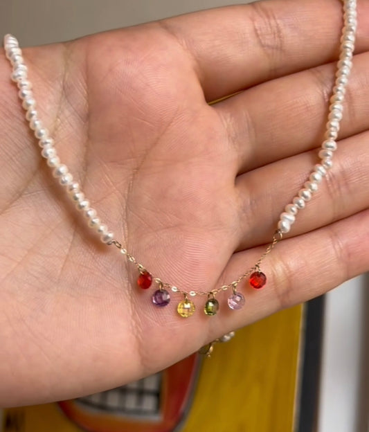 Collier johar naturelle en Or18k avec des pierres colorés