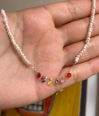 Collier johar naturelle en Or18k avec des pierres colorés