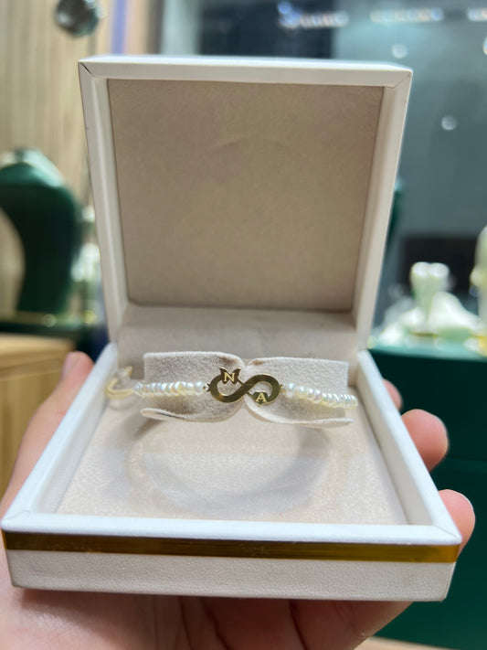 Cordon bracelet personnalisée en Or18k avec des perles naturelles