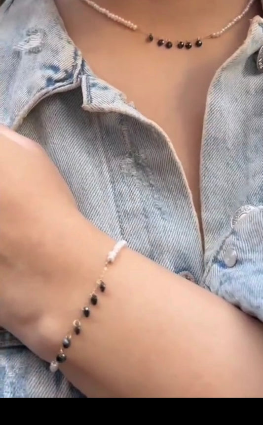 Ensemble johar naturelle en Or18k avec des pierres