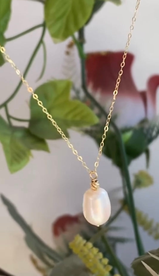 Collier perle en Or18k