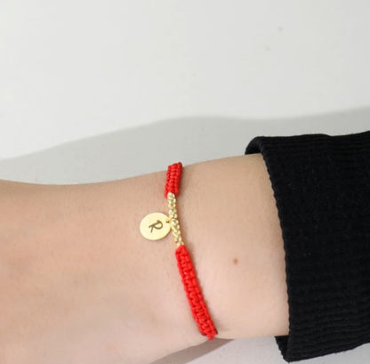 Cordon personnalisé avec des boules en or18k